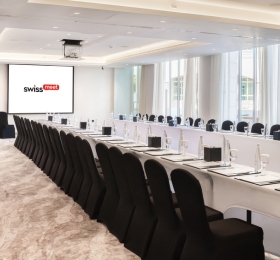 Swissôtel Al Murooj, Dubai